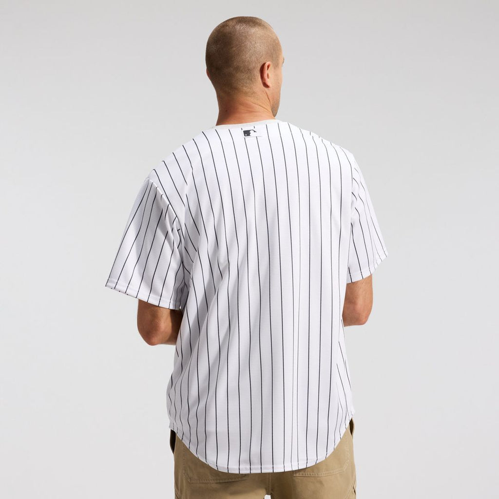 Chicago White Sox Nike Alternate Replica Team Jersey - Black Team Jersey Sports Fan Apparel