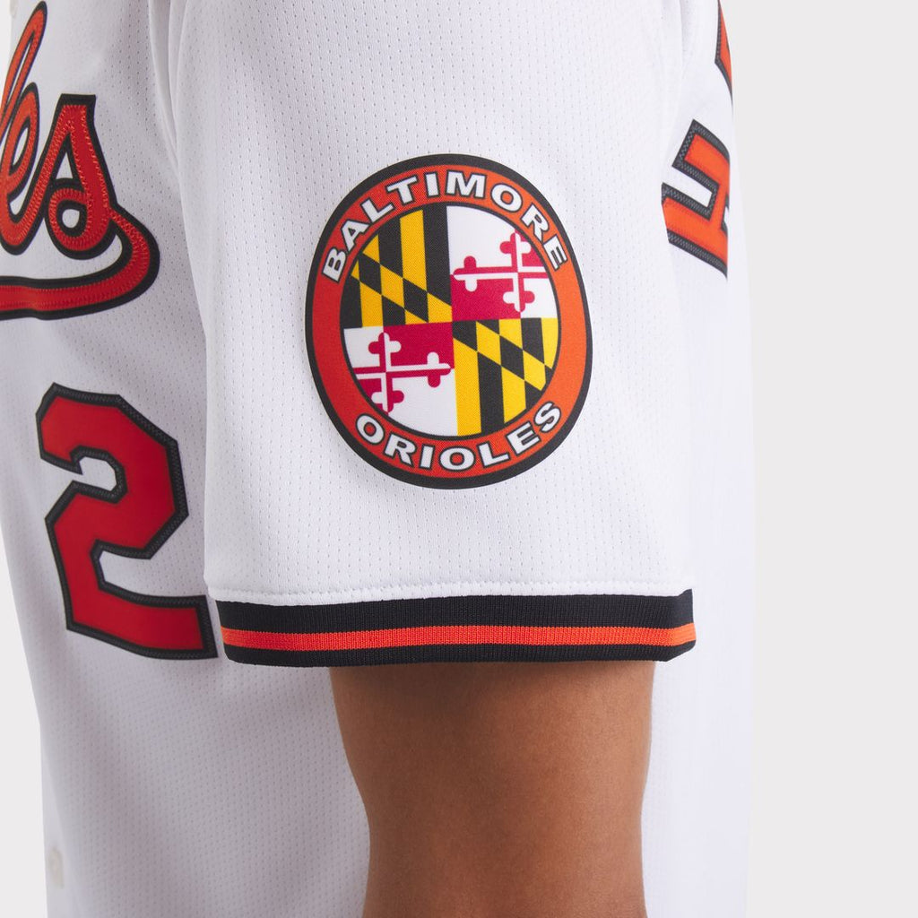 Baltimore Orioles Gunnar Henderson Nike Women's Home Limited Player Jersey - White Team Jersey Sports Fan Apparel