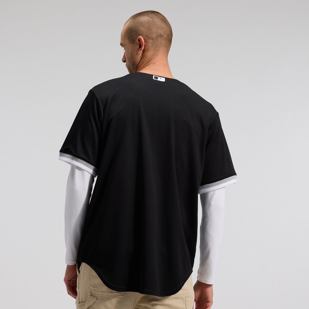 Chicago White Sox Nike Alternate Replica Team Jersey - Black Team Jersey Sports Fan Apparel
